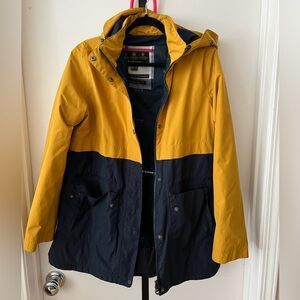Barbour Yellow and Navy Colorblock Hooded Rain Jacket